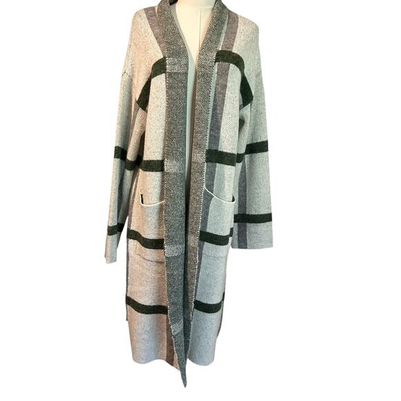 Cyrus NYC Sweater Coatigan Open Plaid SZ LG NWT Causal Luxury Comfort Wear - Picture 3 of 11